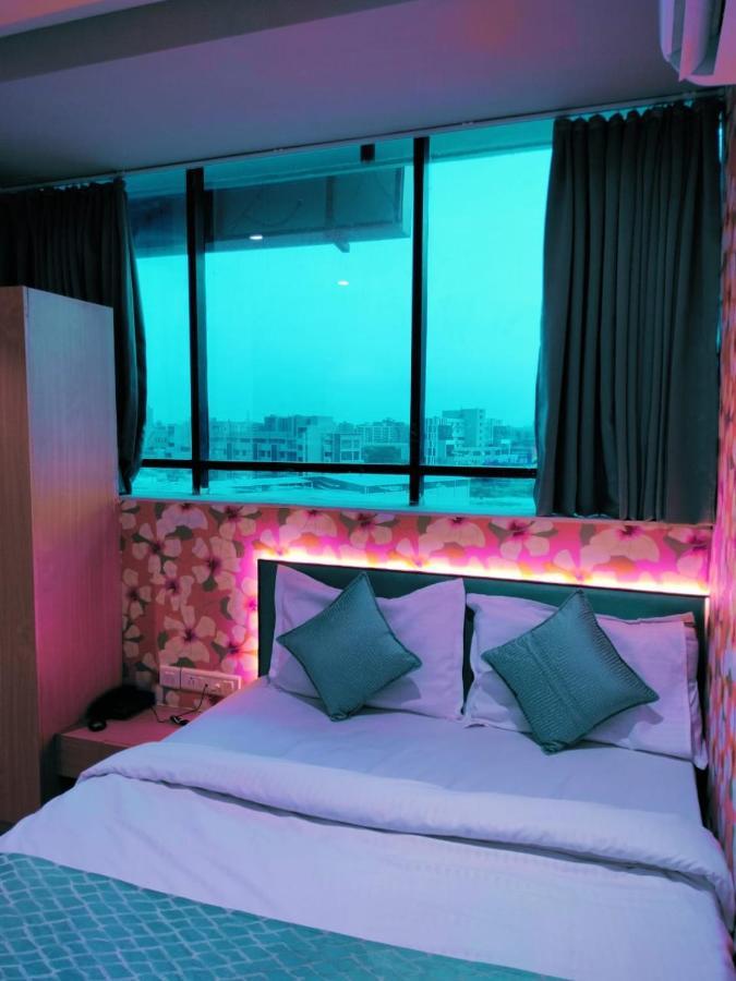 Vibes Hotel 2*