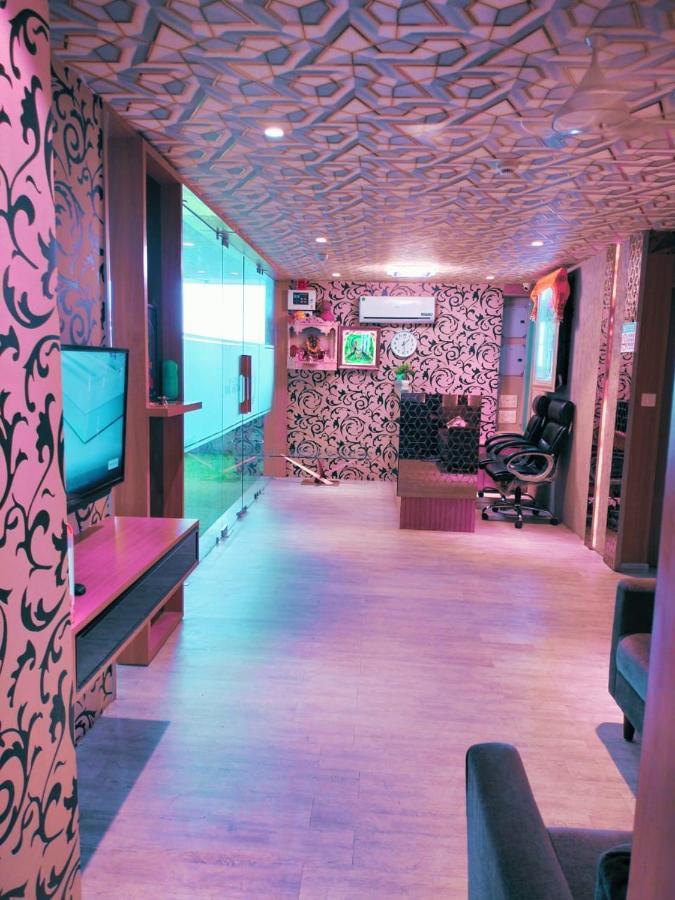 Vibes Hotel