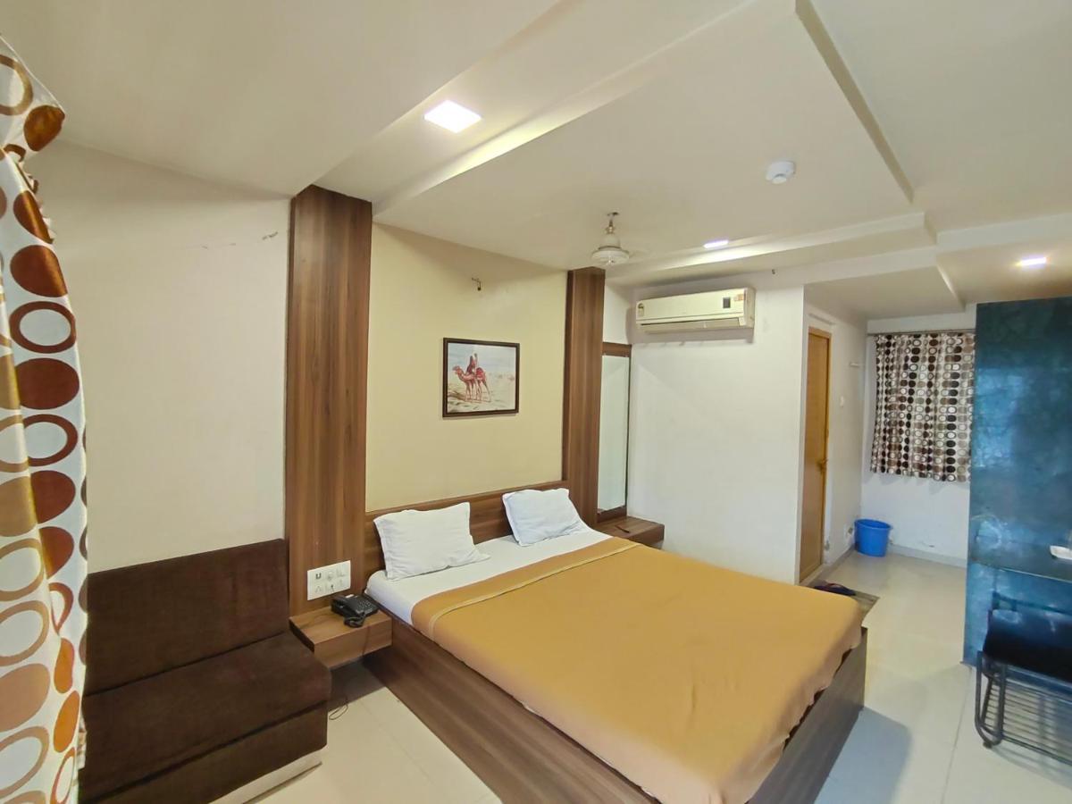 Panetar Palace Hotel *