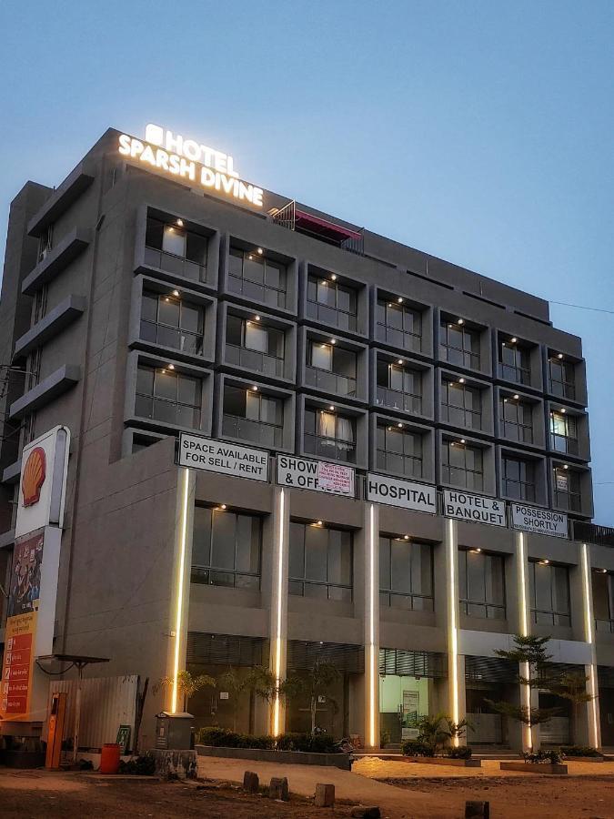 Hotel Sparsh Divine 3*