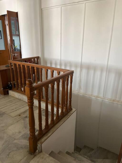 Apartment 3bhk Duplex Service Near Riverfront *