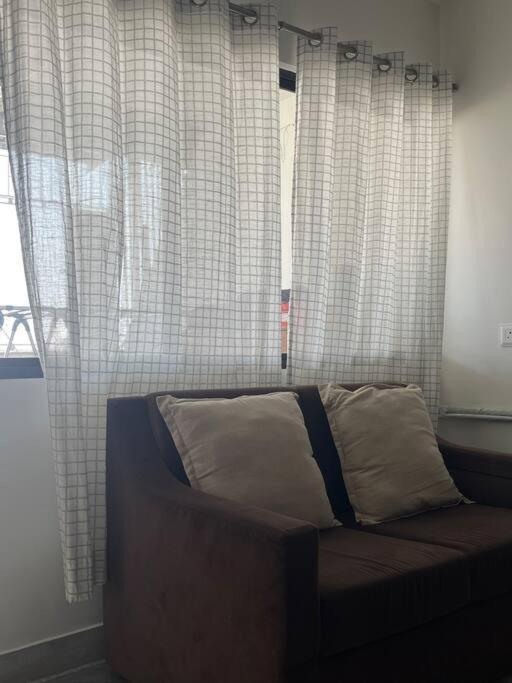 3bhk Duplex Service Near Riverfront Apartamento