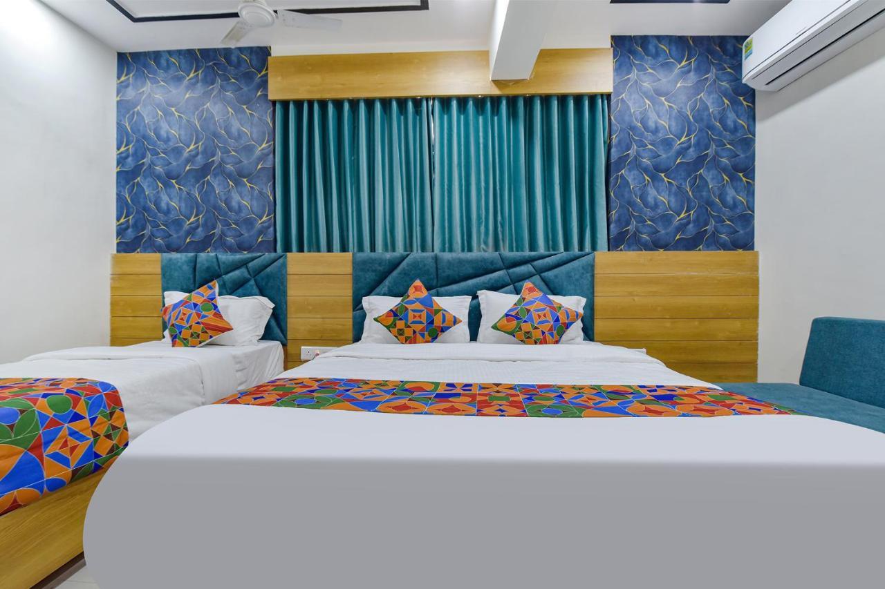 Fabhotel Tree Hotel 3*