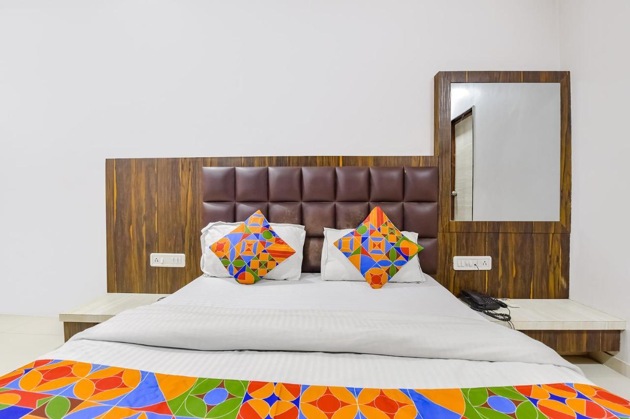 Fabexpress Sunrise Hotel Ahmedabad