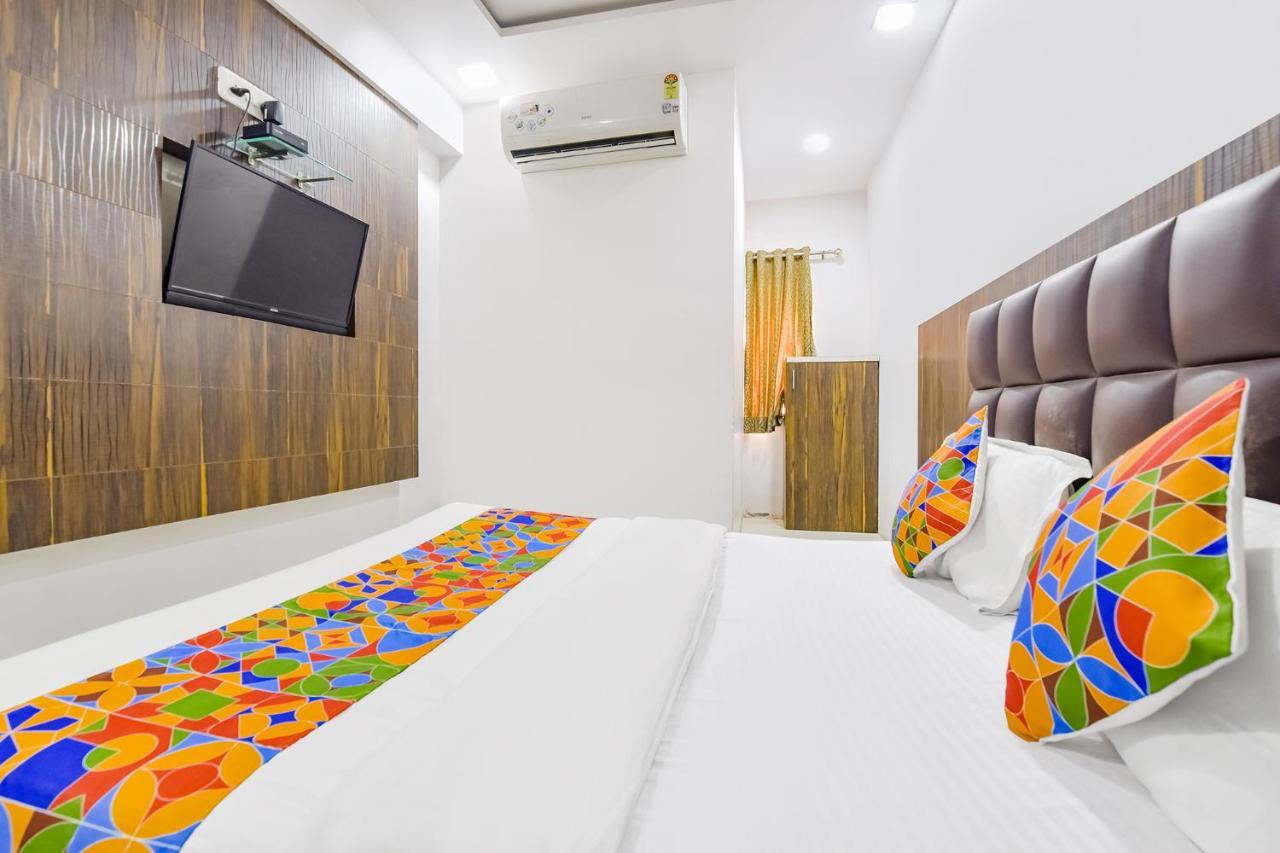 Fabexpress Sunrise Hotel