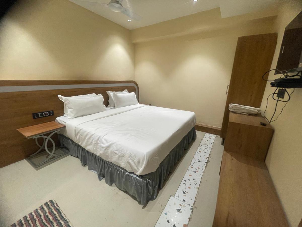 Nova Bopal 3* Ahmedabad