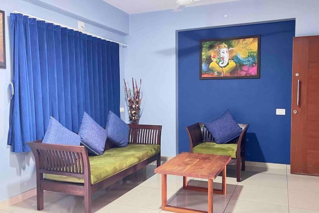 Apartment 1304 Premium And Fully Furnished Ahmedabad