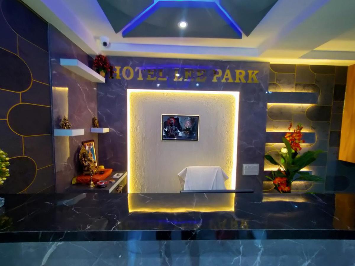 Lee Park Hotel Ahmedabad