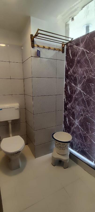 Hotel Shaswat