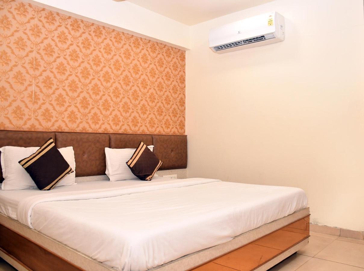 Hotel Bharosa Naroda Ahmedabad
