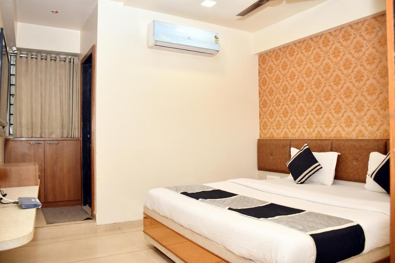 Hotel Bharosa Naroda 4*
