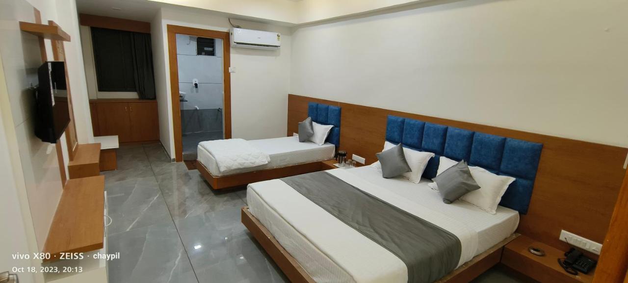 Grand Balaji Hotel Ahmedabad