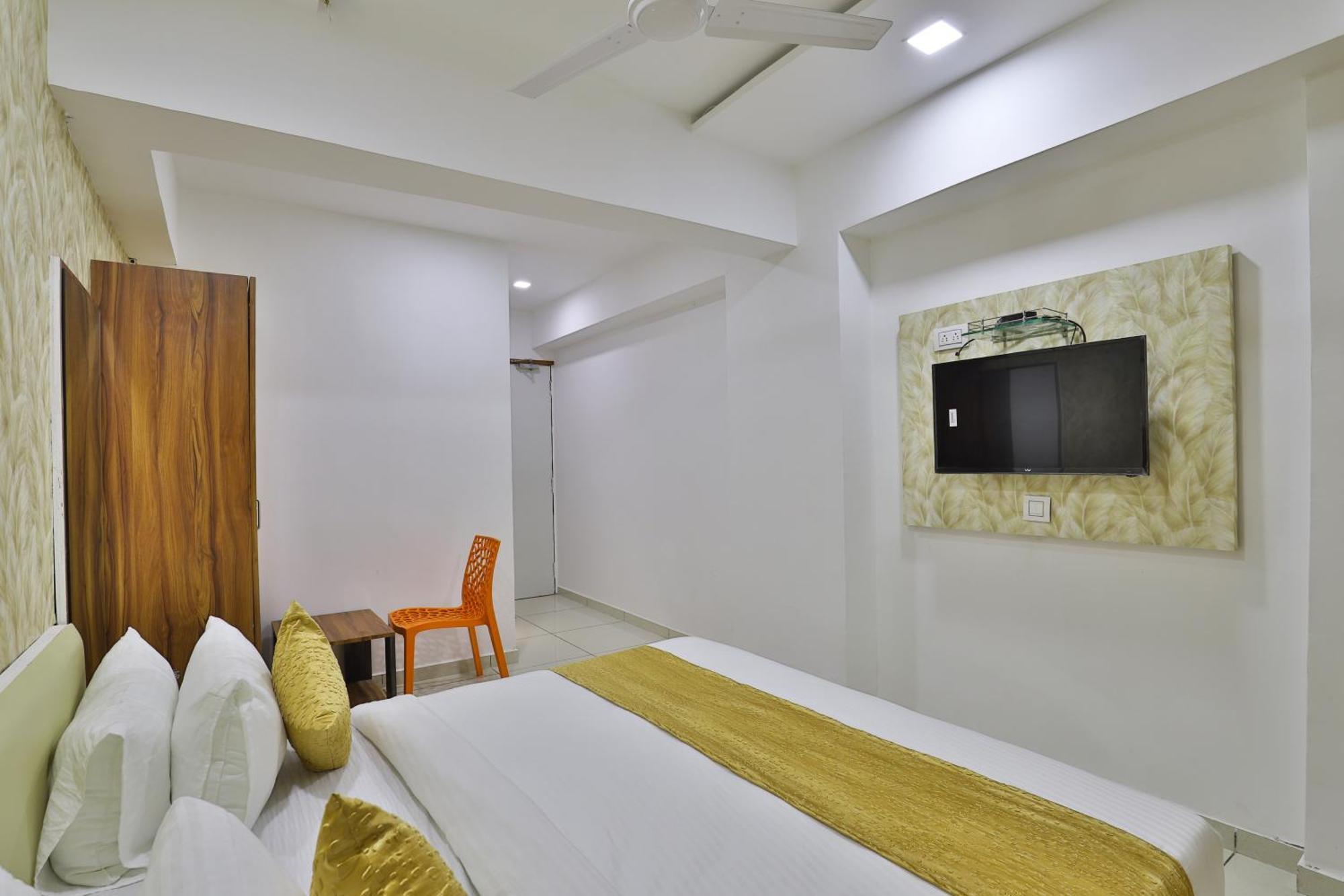 Hotel Shaligram 2*
