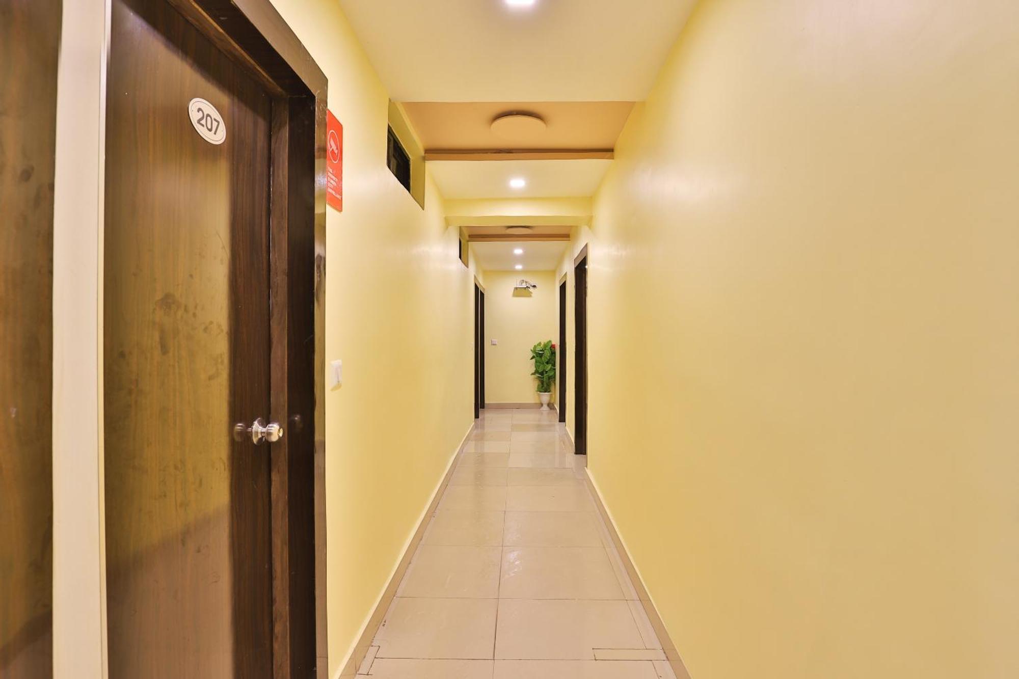 Hotel O Land 3*
