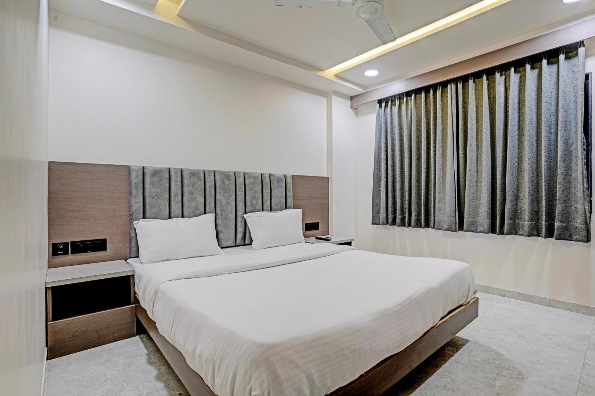 Oyo Haari Jayati 3* Ahmedabad