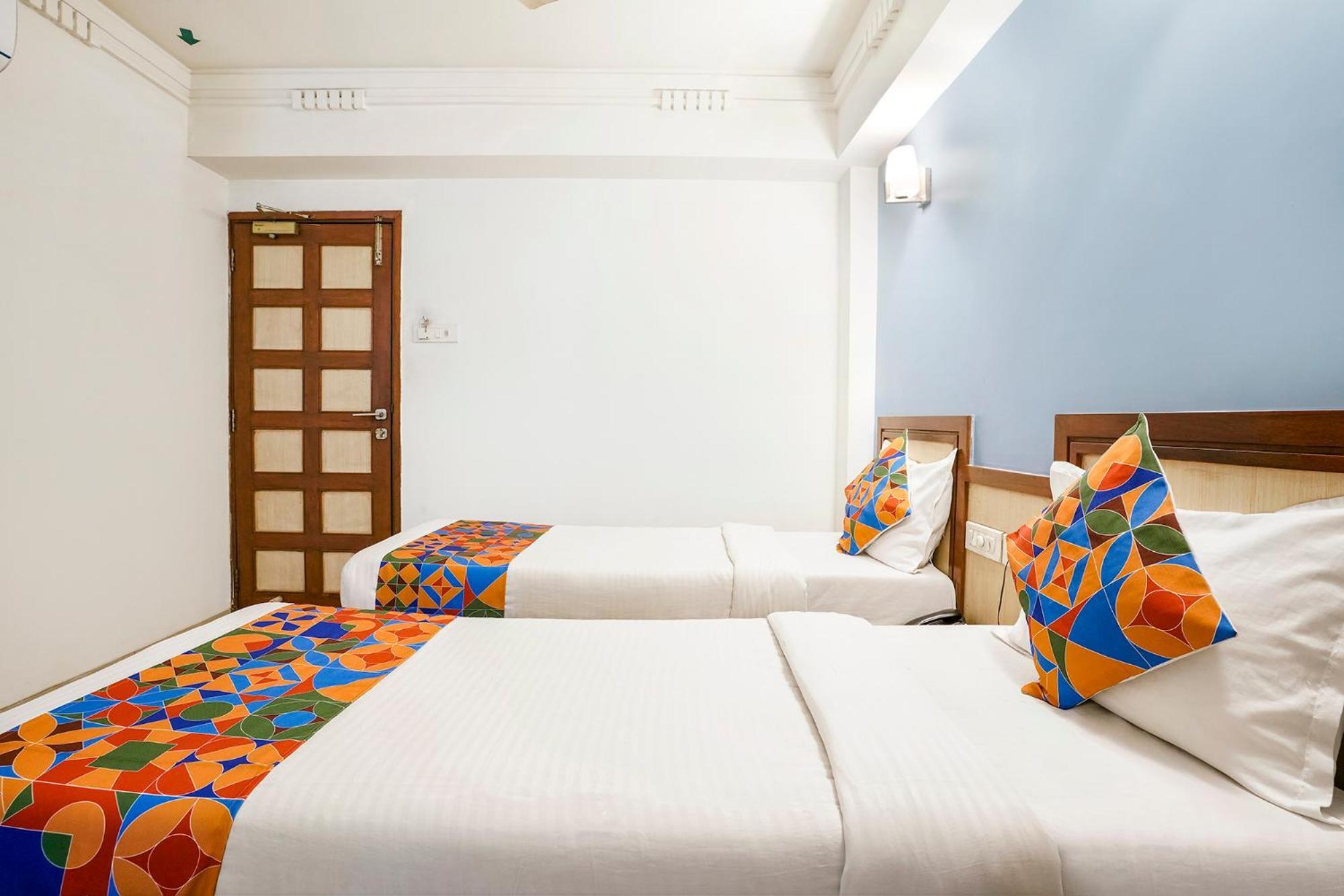 Apartment Hotelshantisadan *