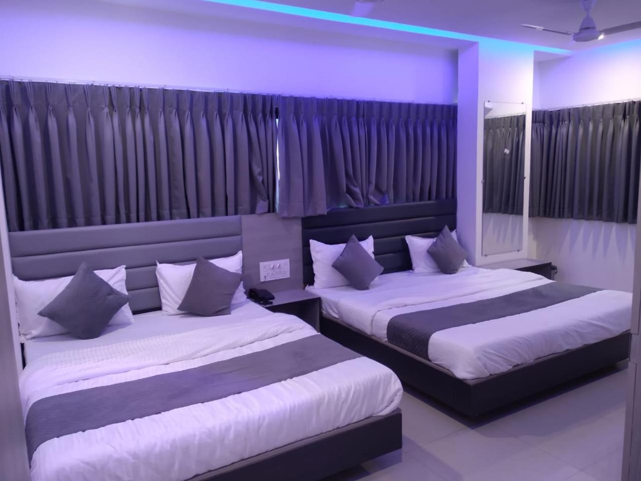 Selfie Hotel Ahmedabad