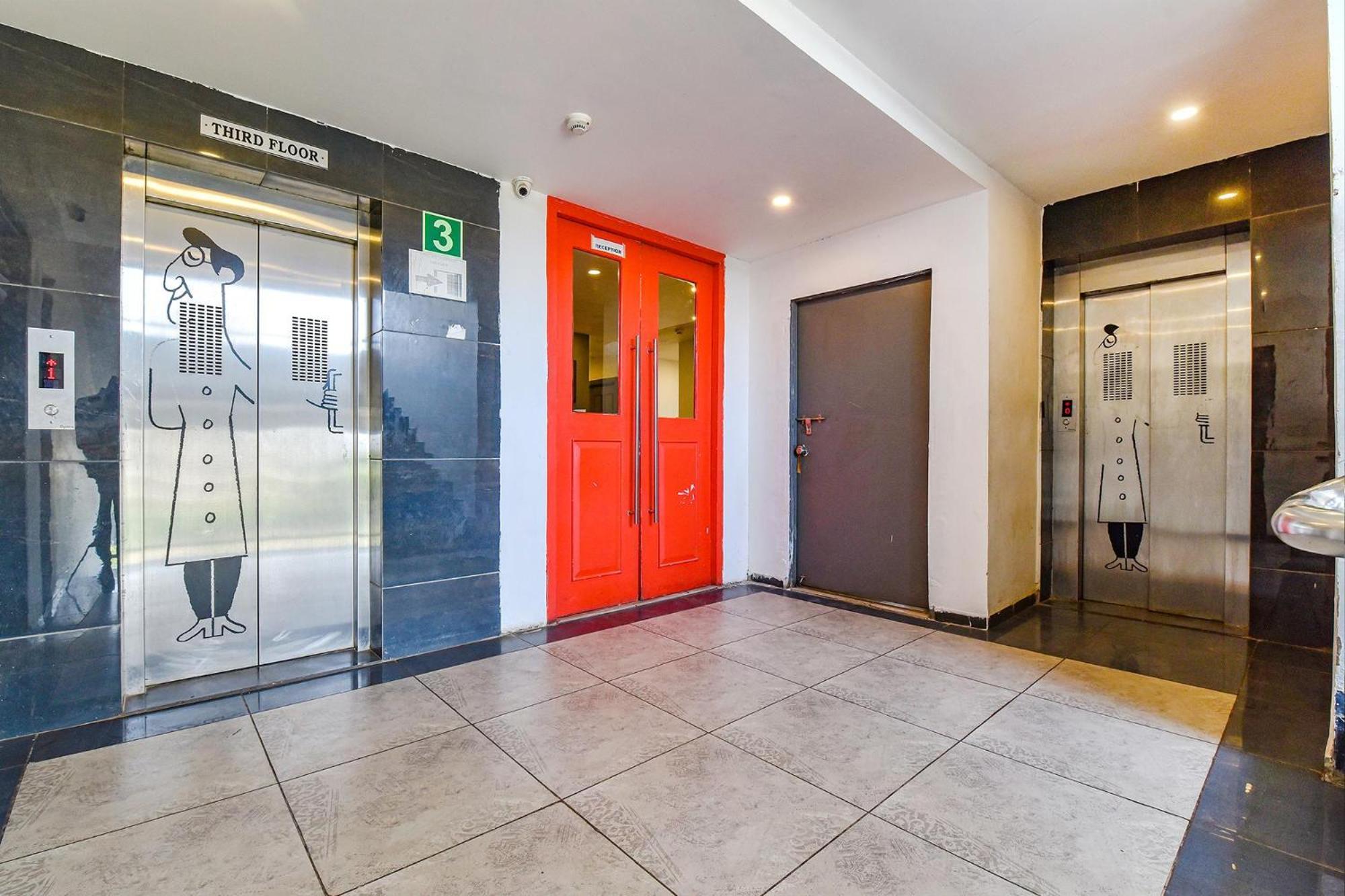 Hotel Fabhotel Ny Townhouse