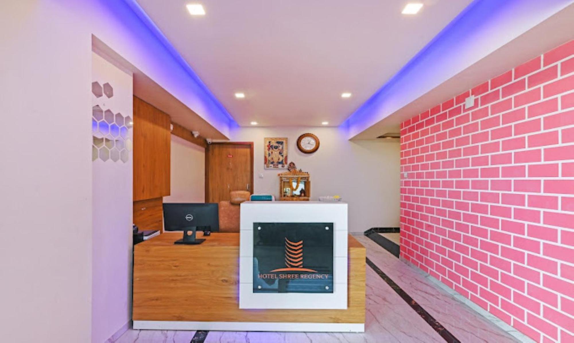 Shree Regency 3*