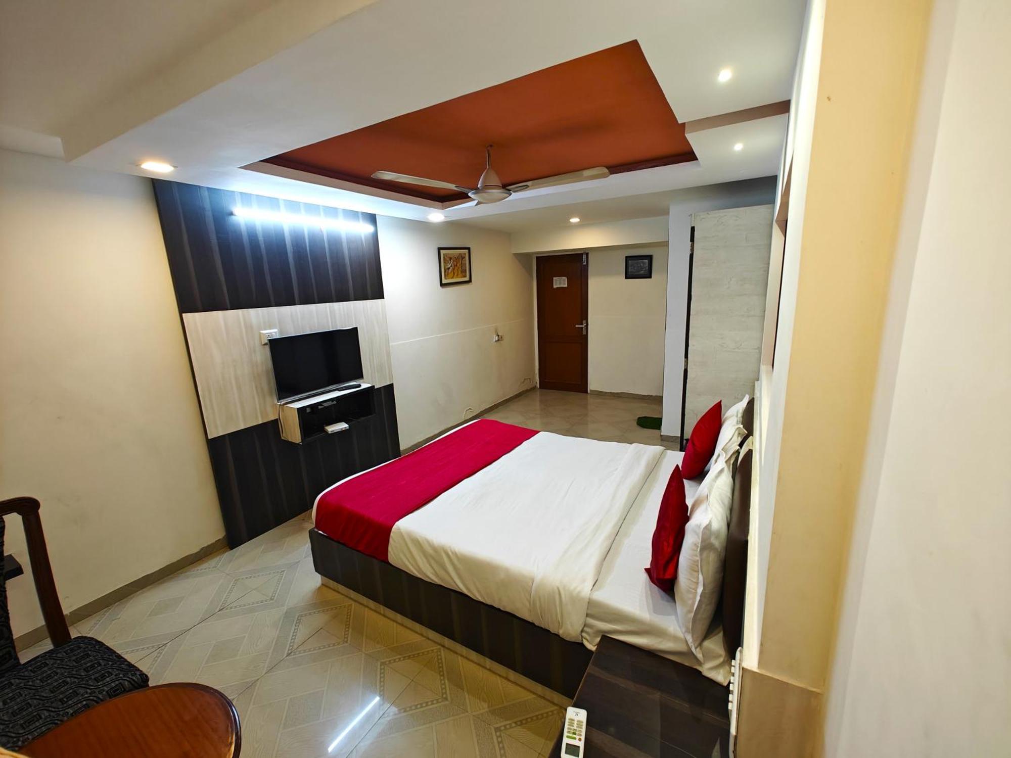 Hotel Sadbhav Ahmedabad