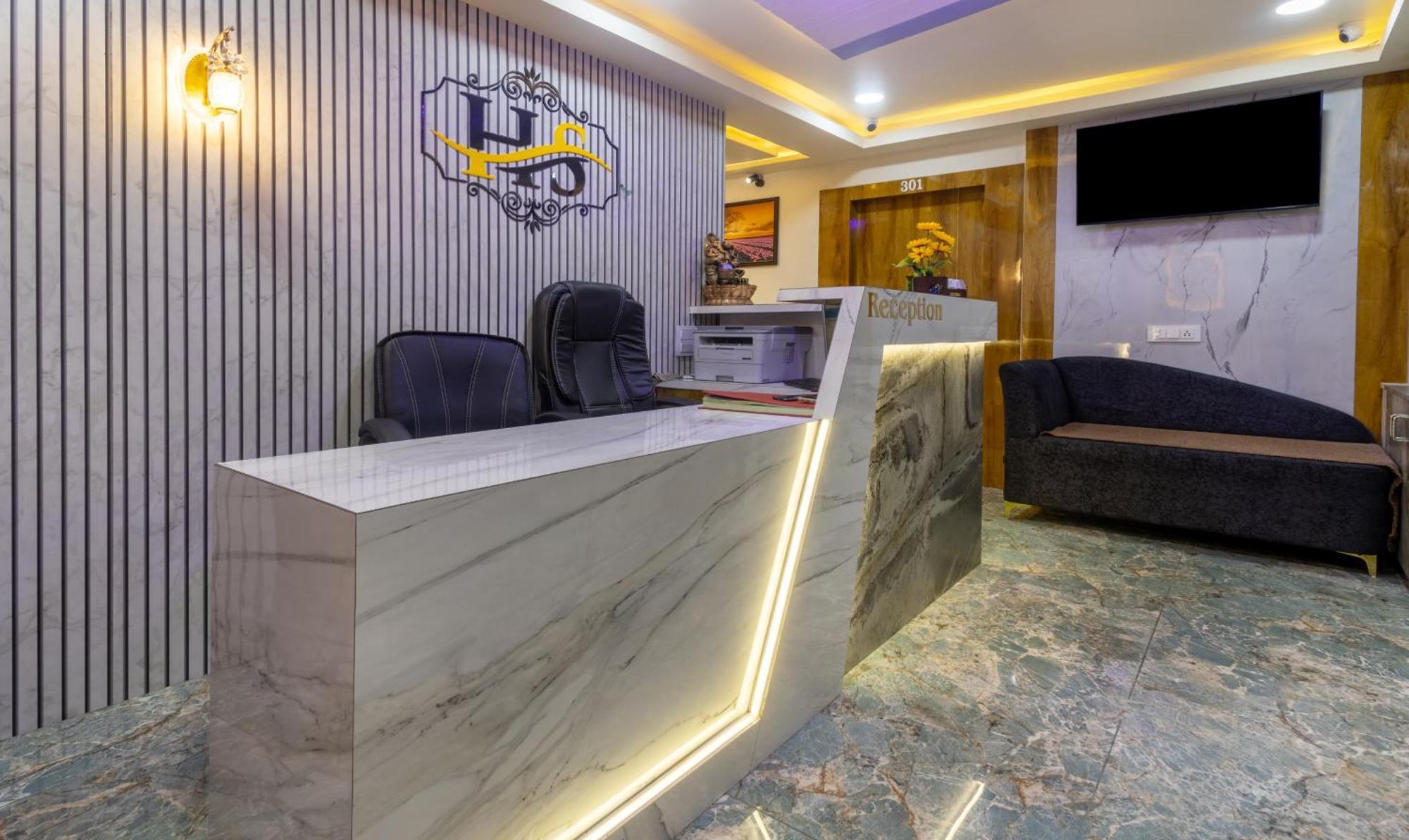 Itsy Signature, Nehru Nagar Hotel