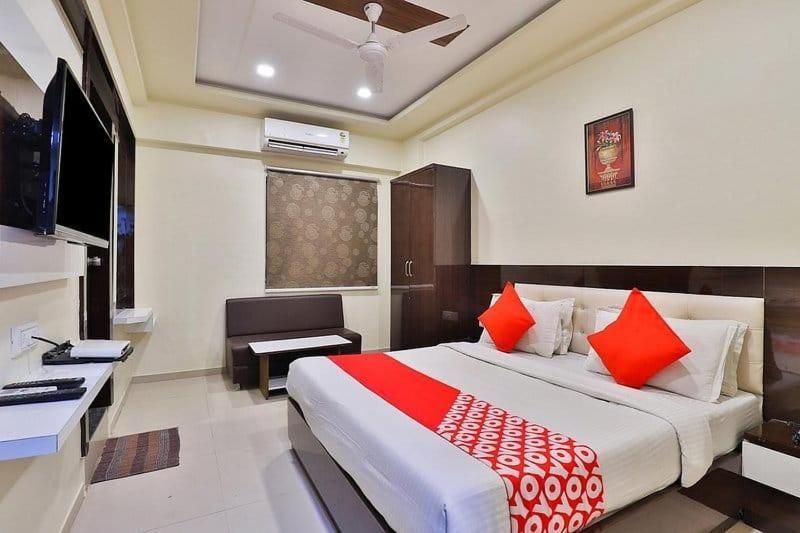 Khushboo 2* Ahmedabad
