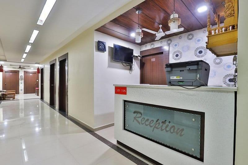 Hotel Khushboo 2*