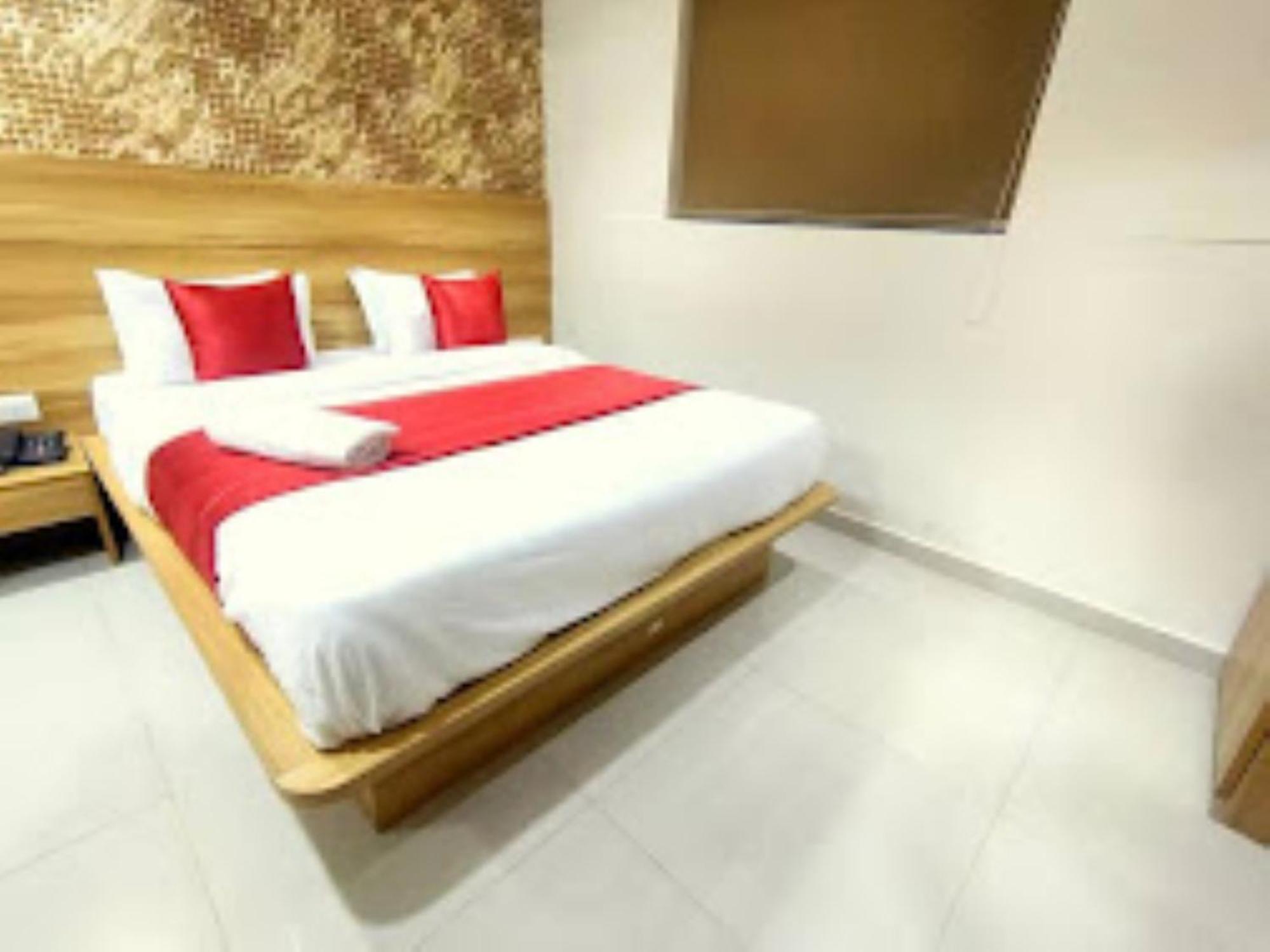 Arsh 3* Ahmedabad