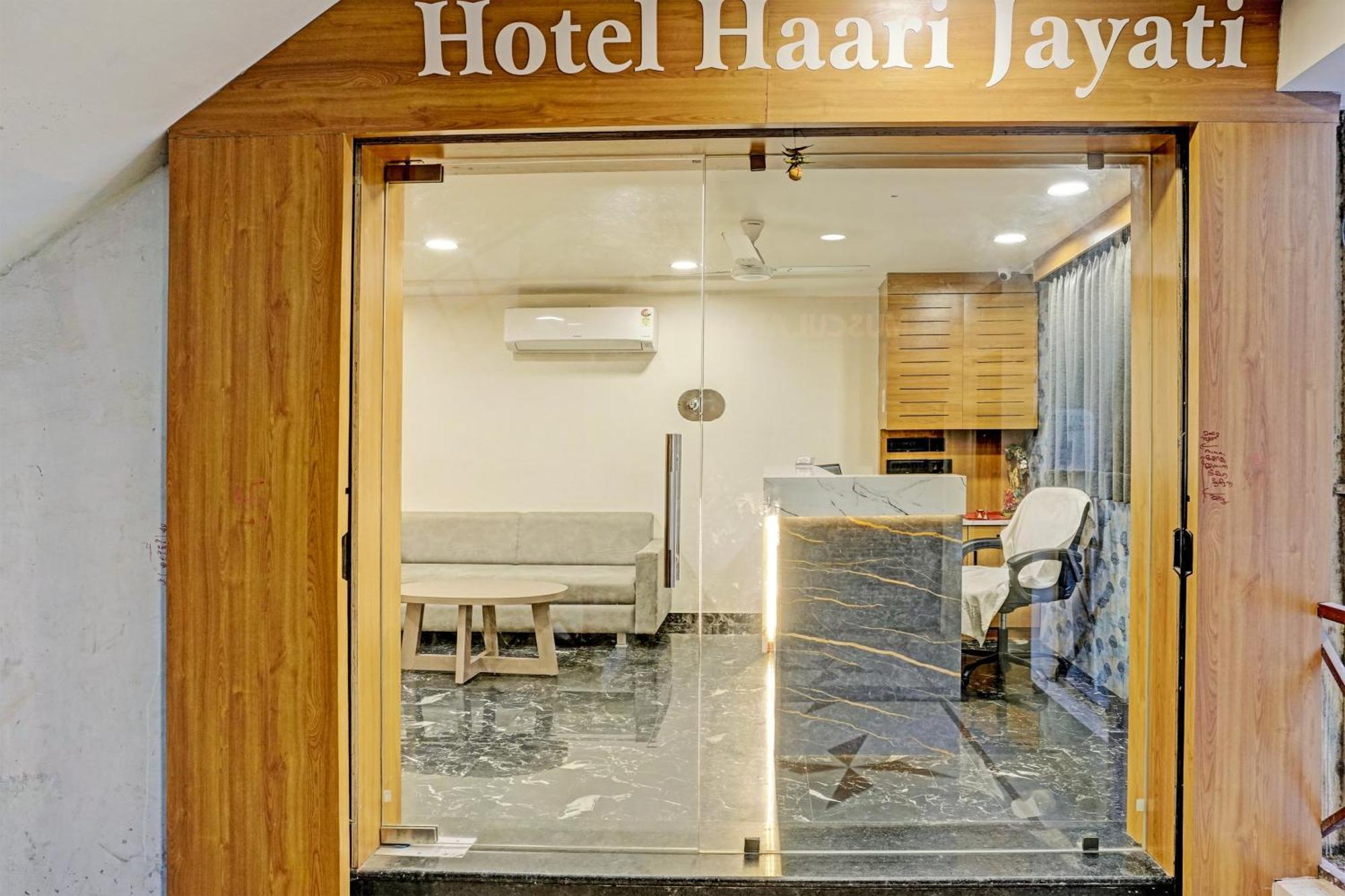 Oyo Haari Jayati 3* Ahmedabad