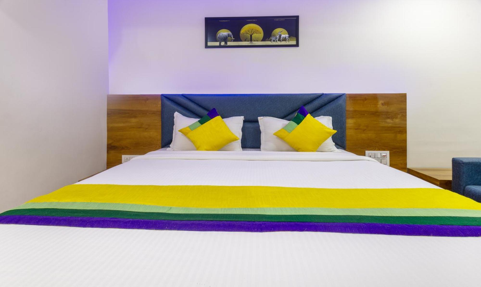 Hotel Itsy Signature, Nehru Nagar