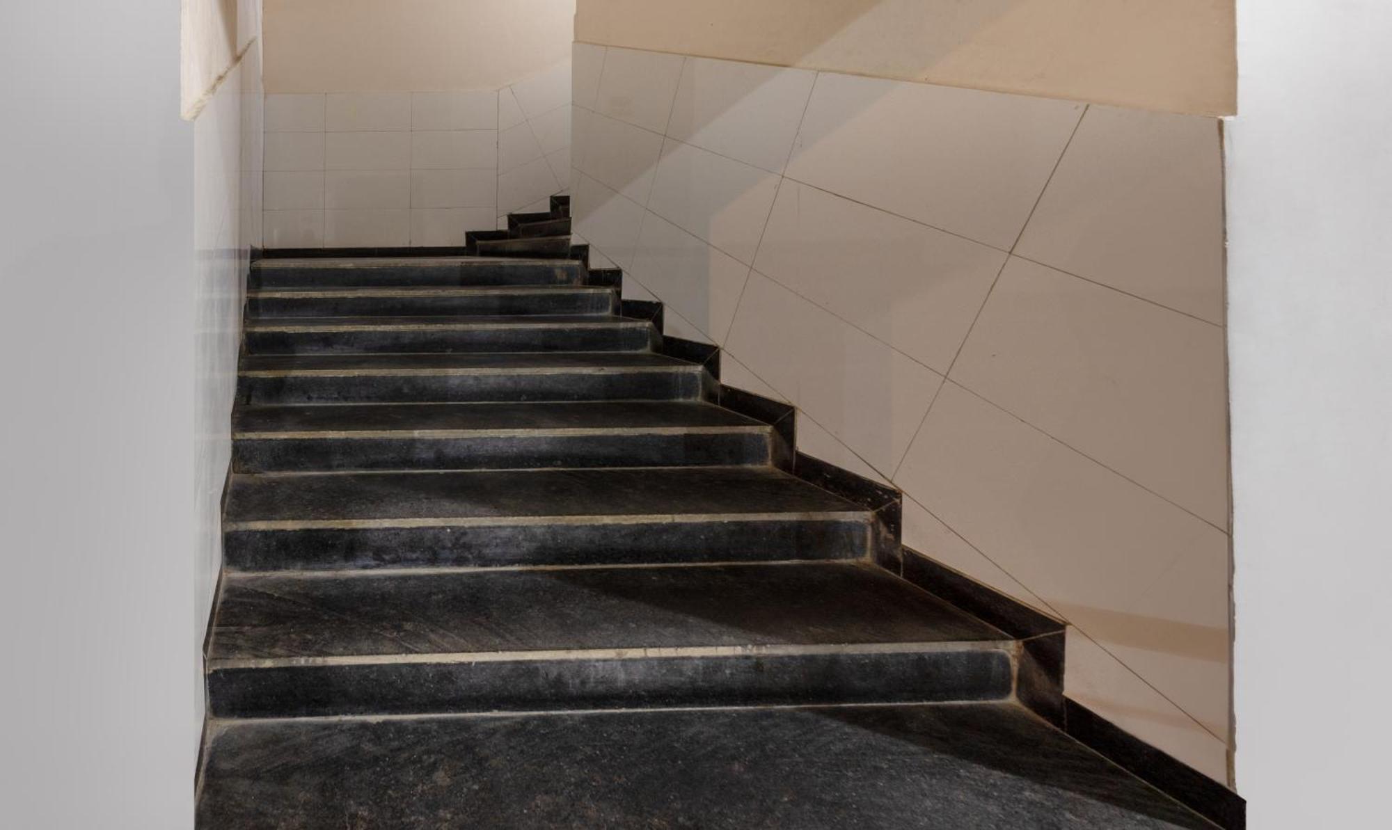 Hotel Itsy Signature, Nehru Nagar Ahmedabad