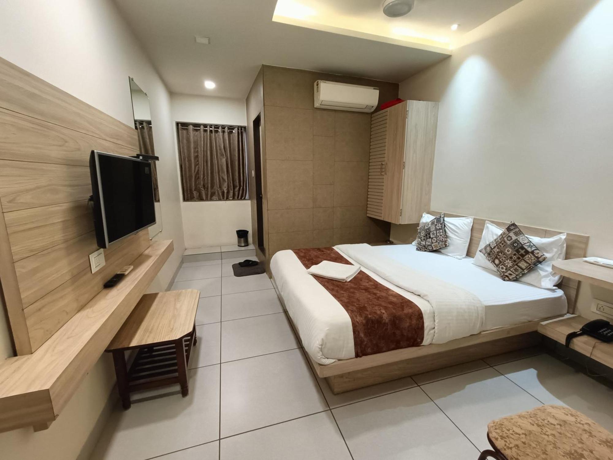 Kinara Hotel Ahmedabad