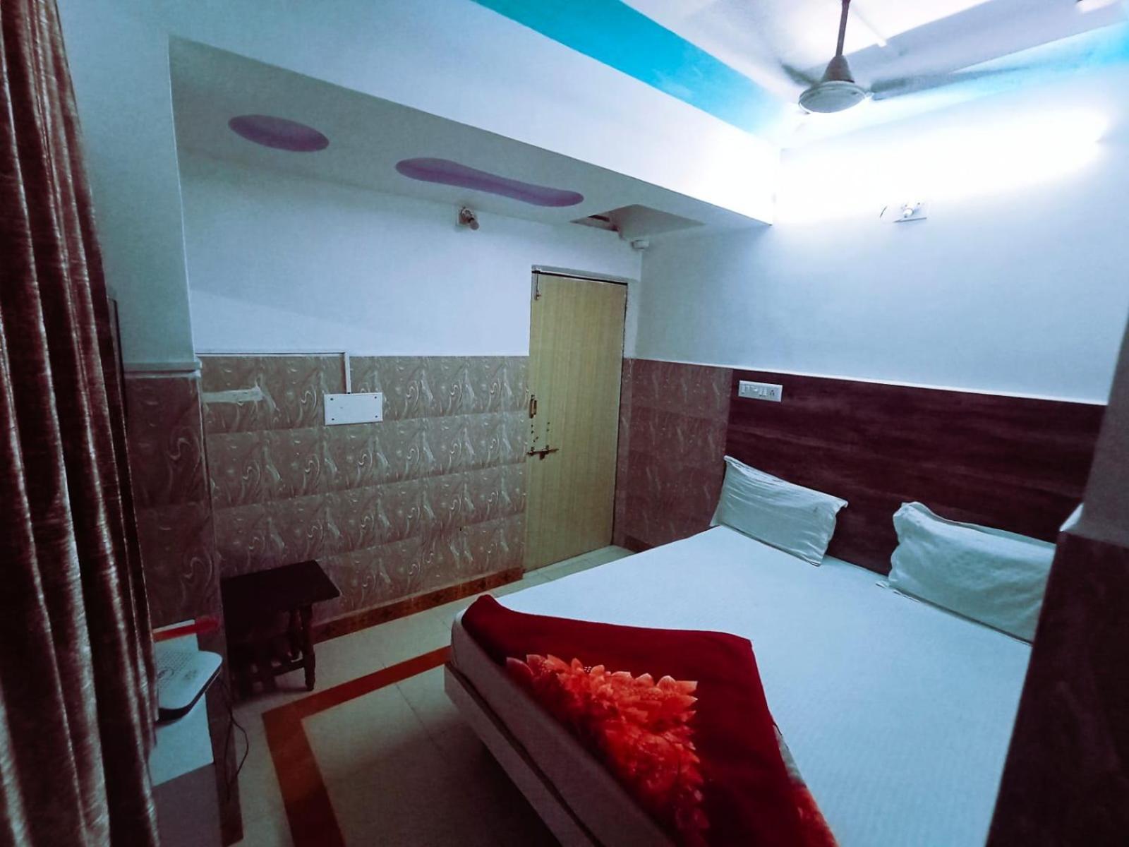 Ashadeep Guest house Ahmedabad