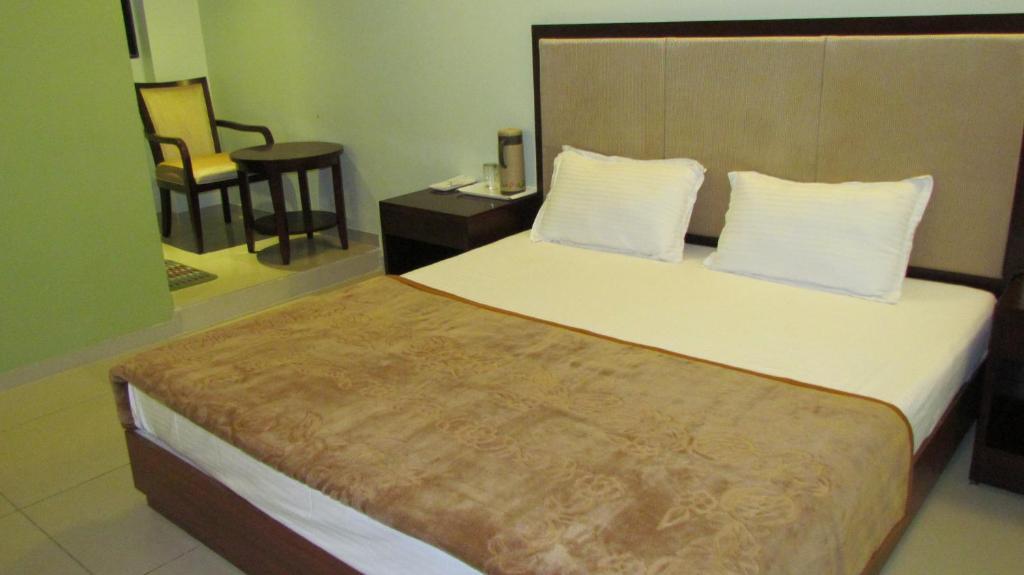 Hotel Hill Park 3*