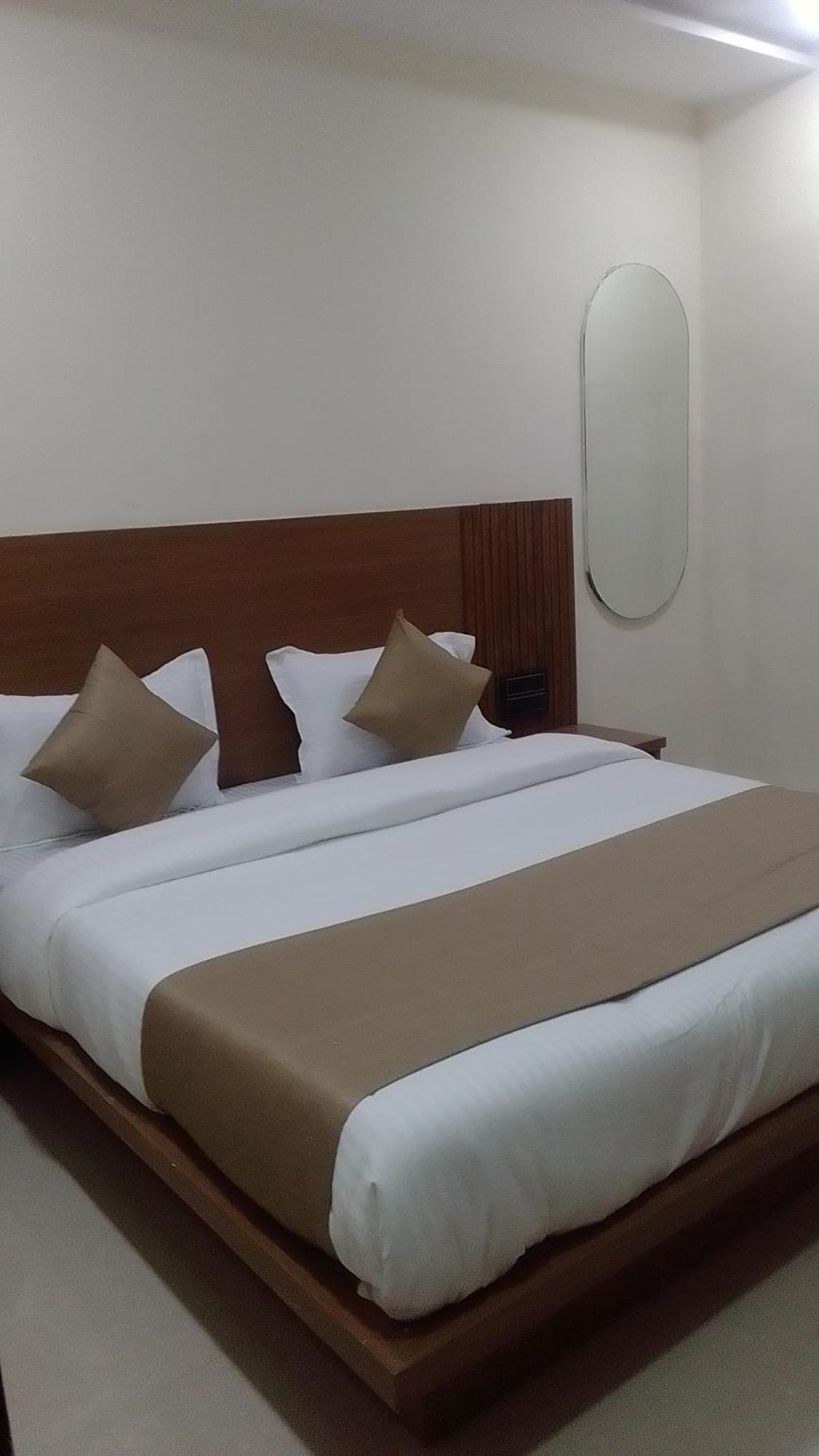 Konark Hotel