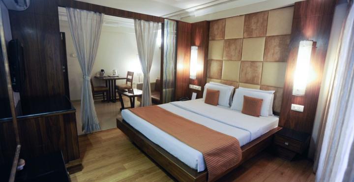 Accolade Hotel Ahmedabad