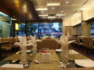 Le Grande Residency -unmarried Couples Are Not Allowed Ahmedabad