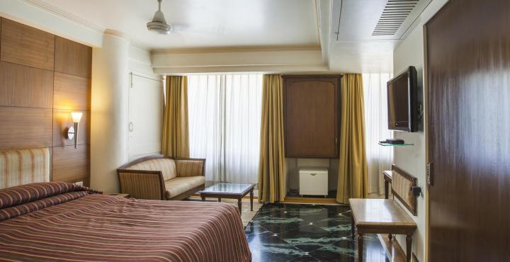 Comfort President Near Junction Station Hotel Ahmedabad