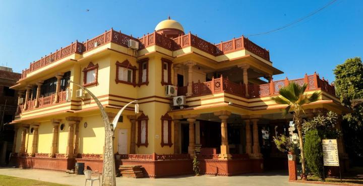 Hotel Siddhartha Palace 3*
