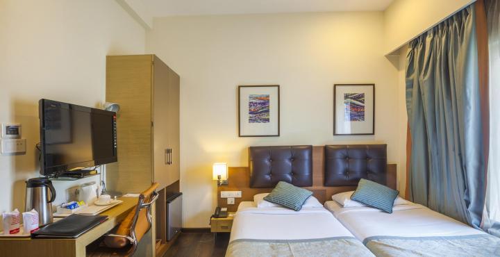 Riverview 3*