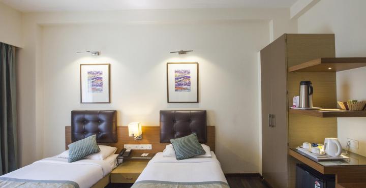 Riverview 3*
