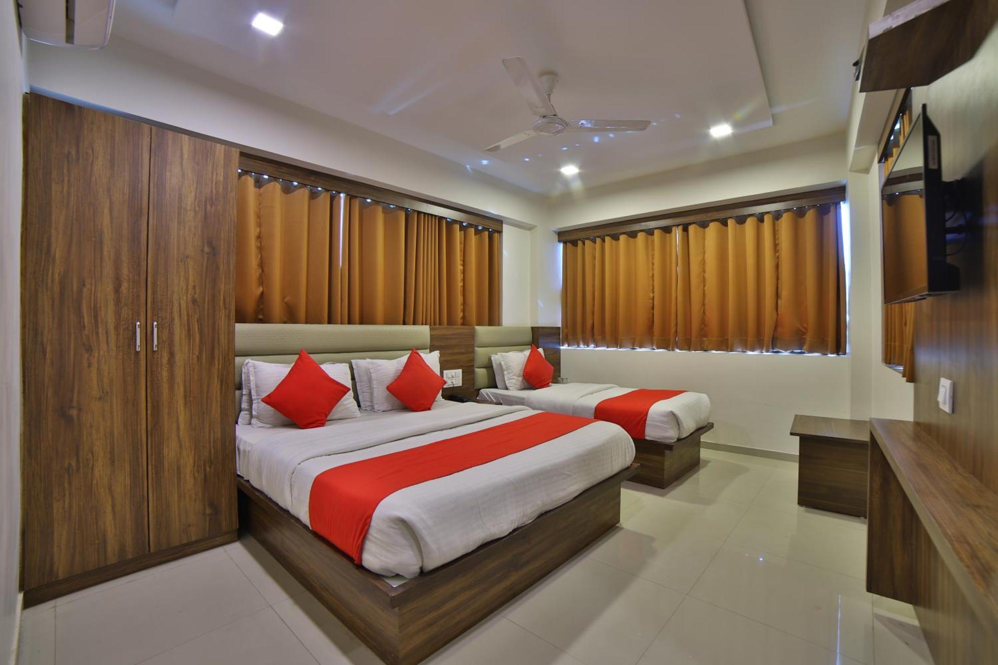 Sunstar 2* Ahmedabad