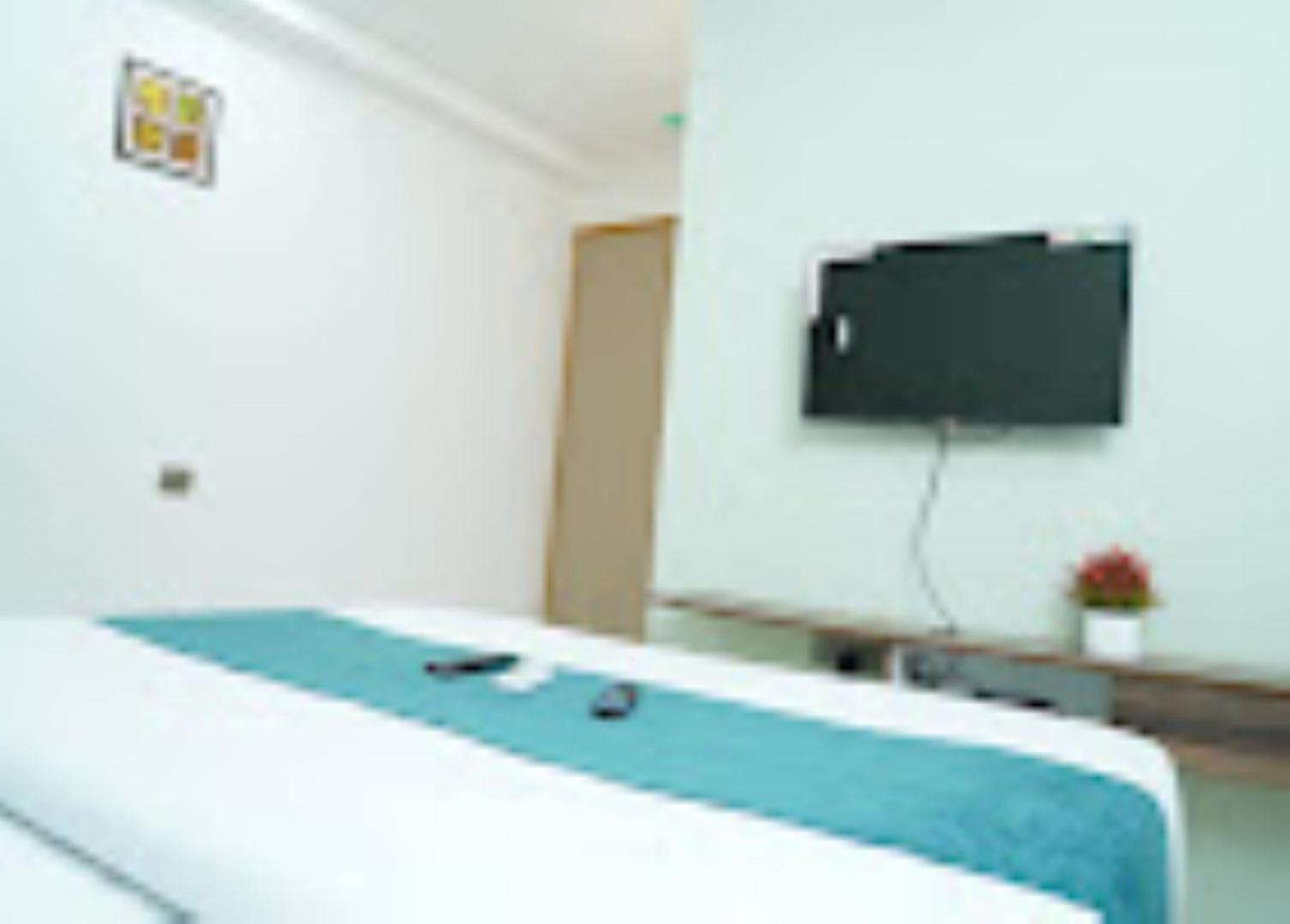 Rest And View , Hotel Ahmedabad