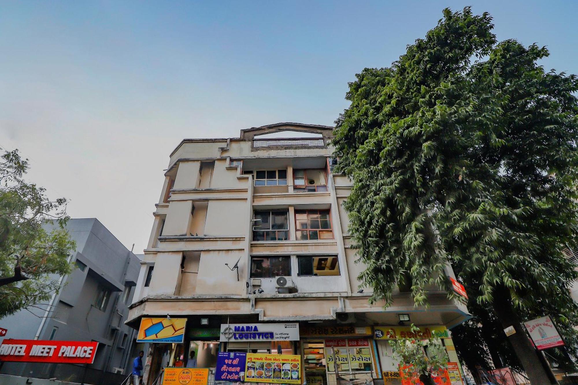 Hotel O Greenwood 4*