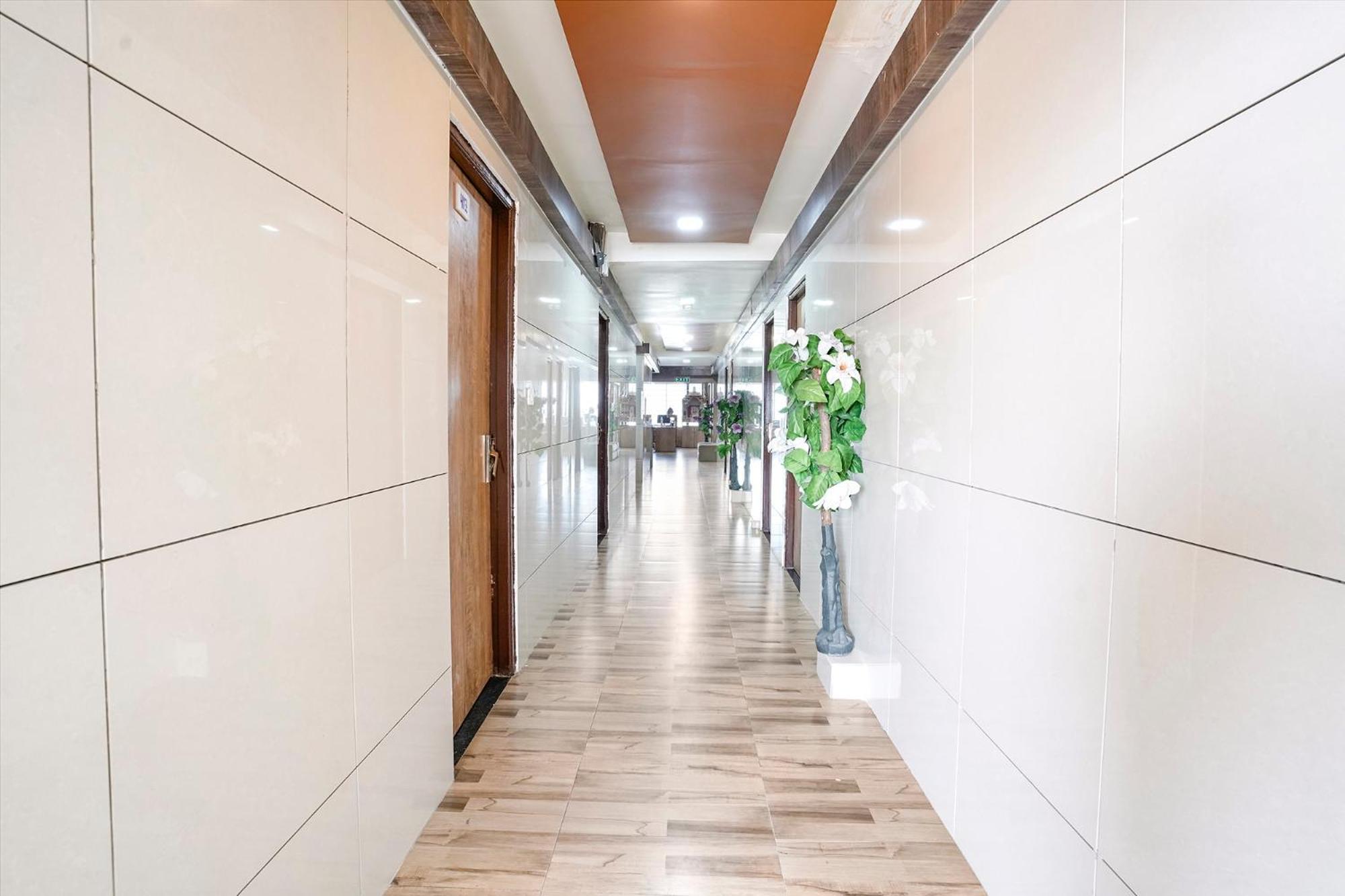 Fabhotel Galaxy I Ahmedabad
