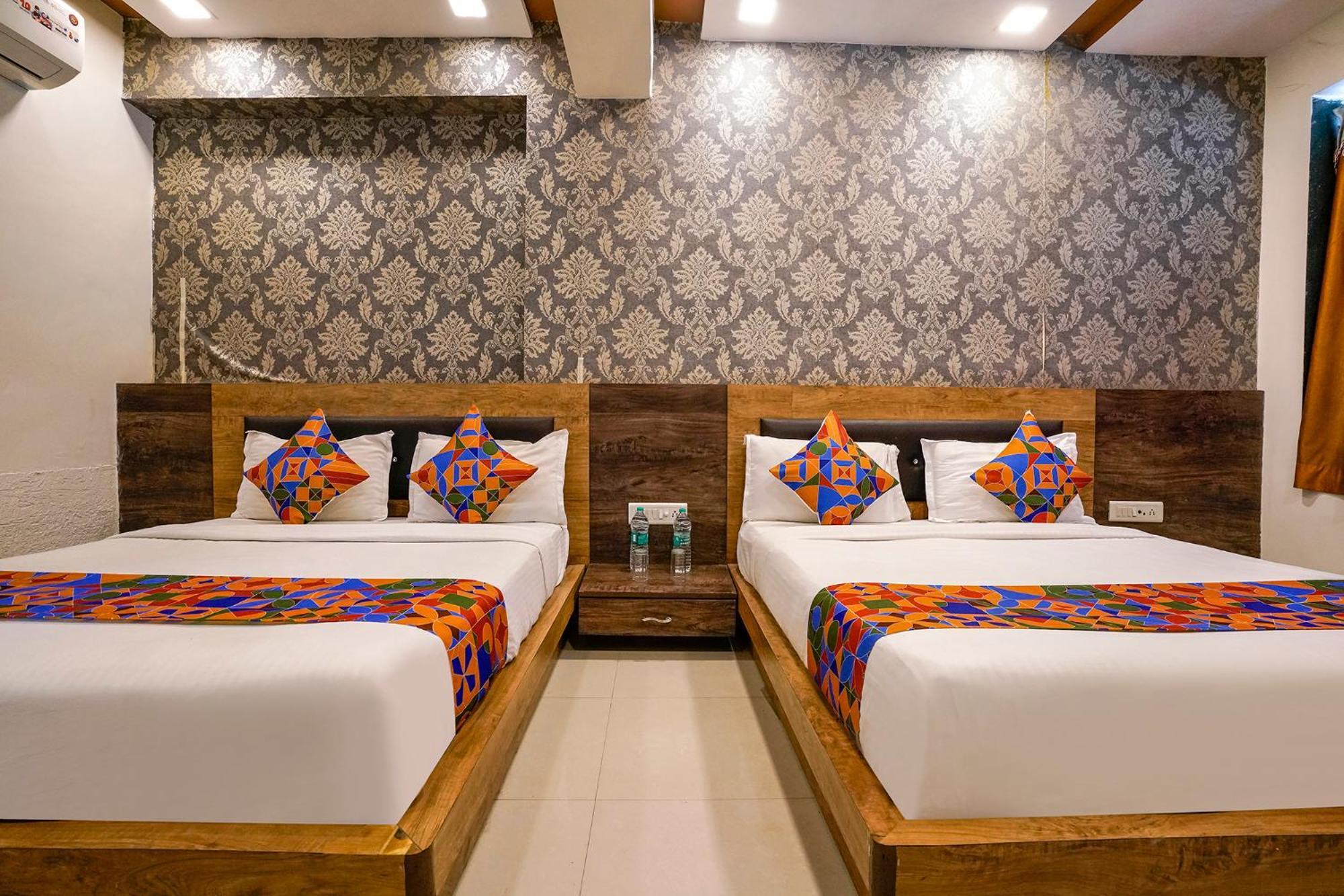 Hotel Fabhotel Galaxy I 3*