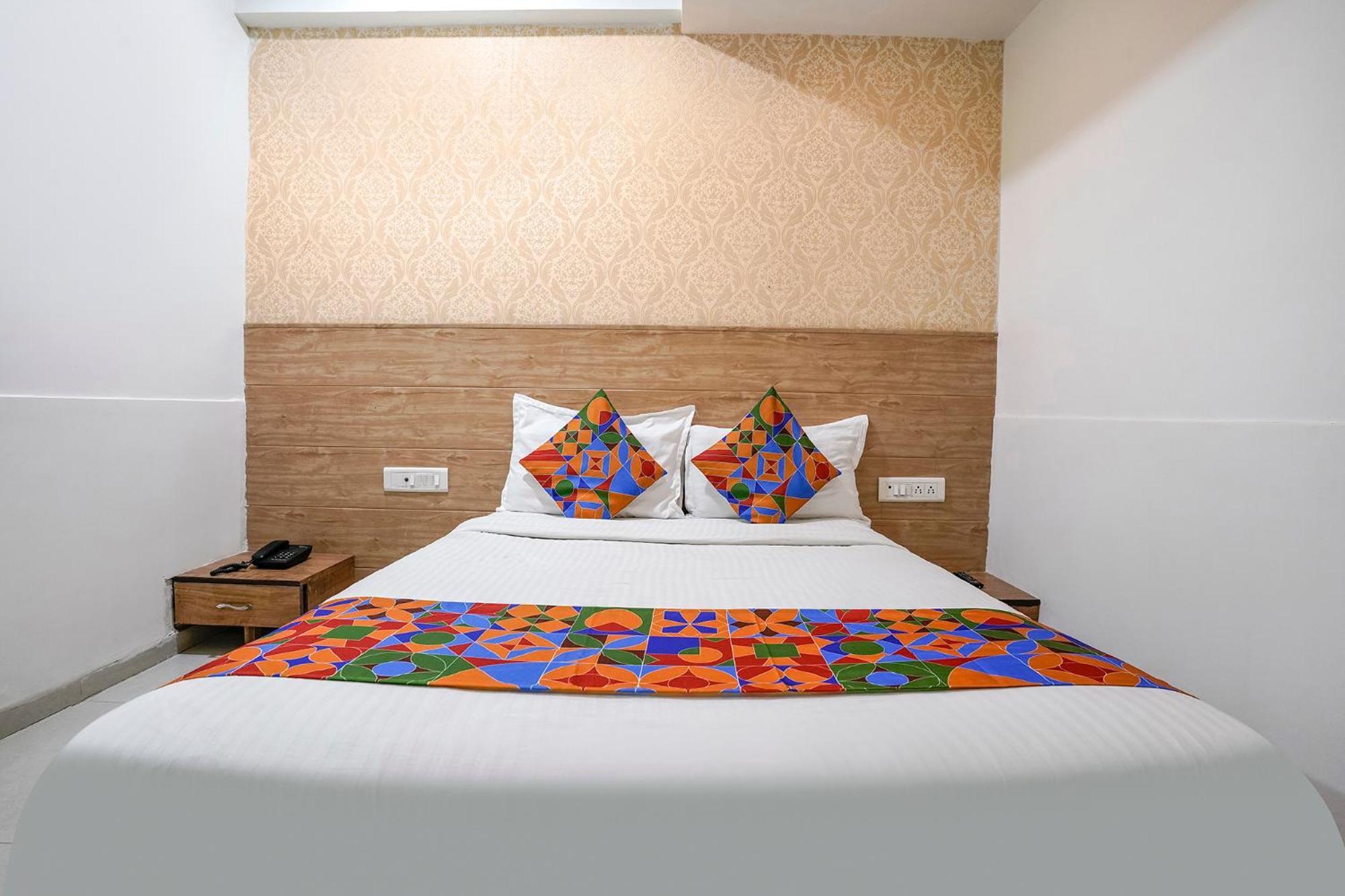 Fabhotel Galaxy I 3*