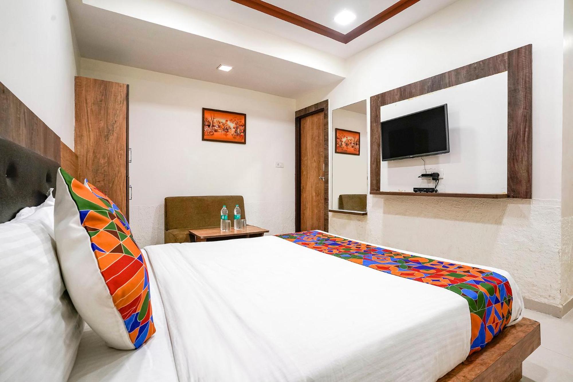 Fabhotel Galaxy I Hotel 3*