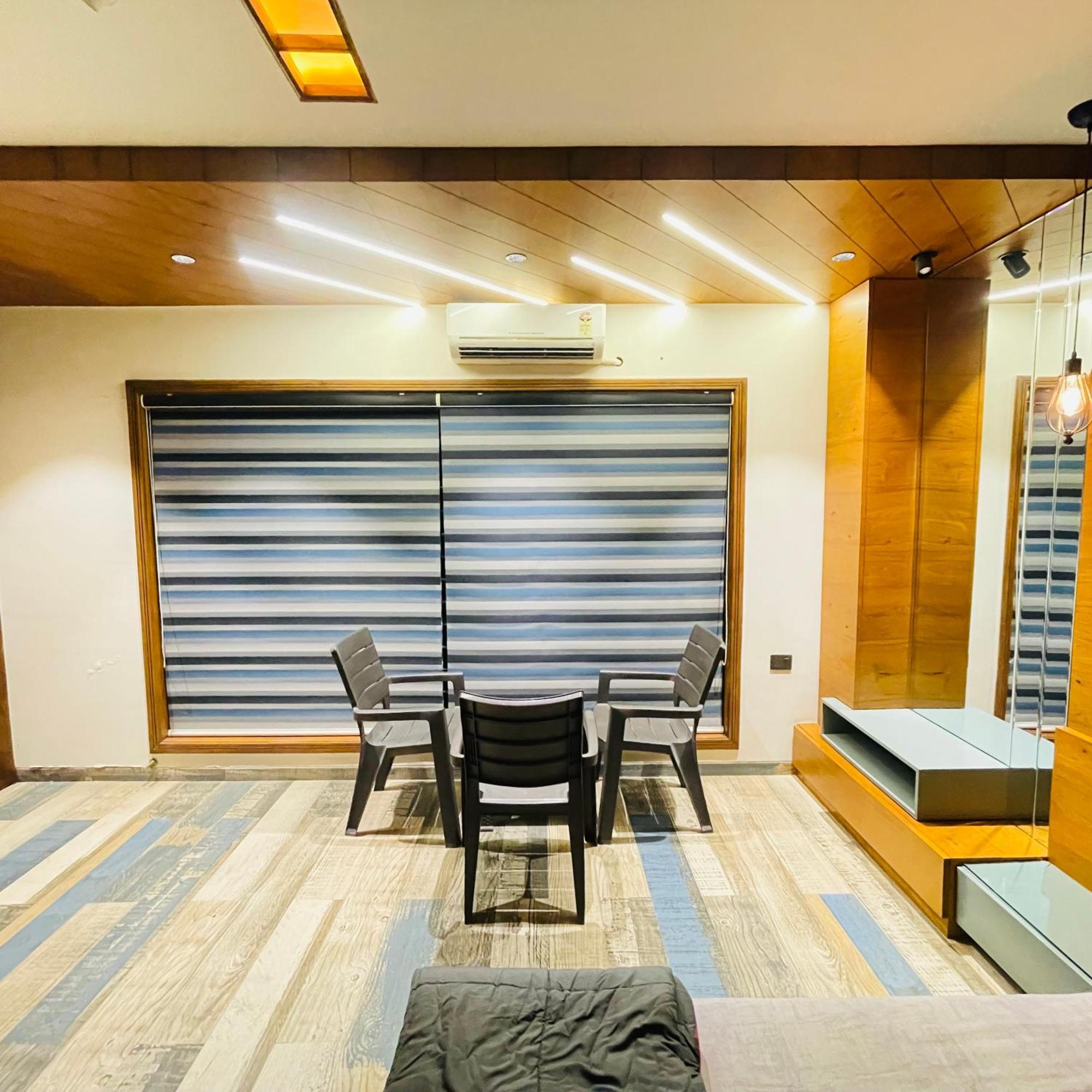 Nisarg's * Ahmedabad