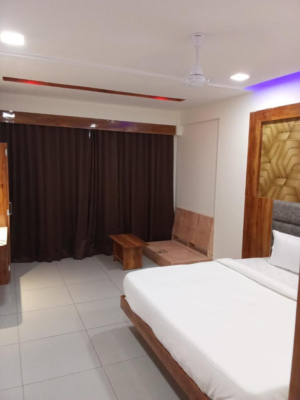 Moonlight,ahmedabad Hotel 3*